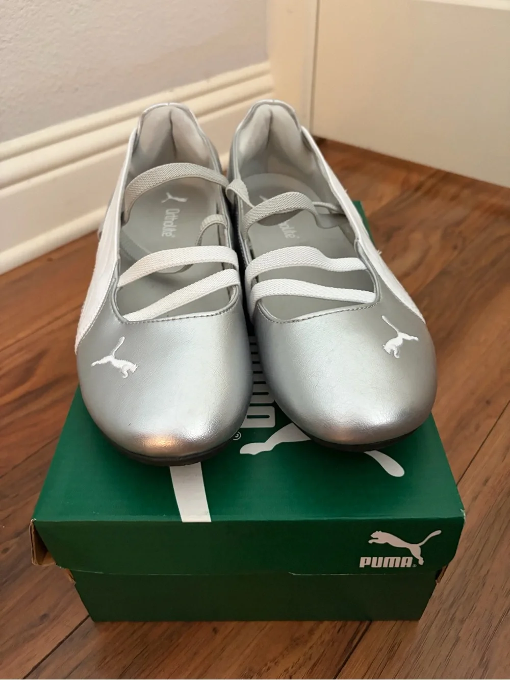 Puma Speedcat Ballet Metallic Silver Flats - Picture 6 of 7